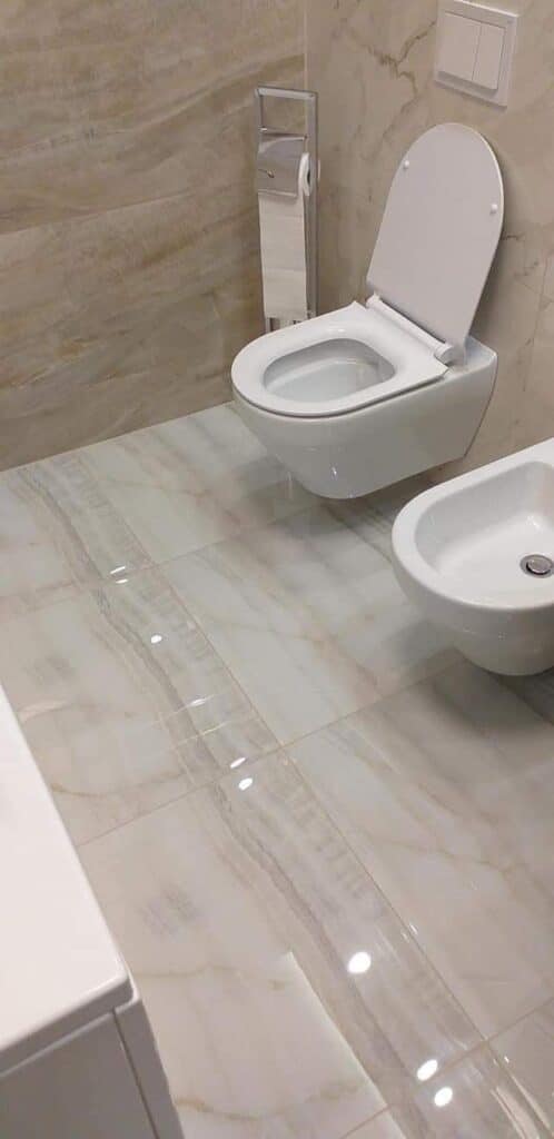 Reformas banos Santa Eugenia del Congost